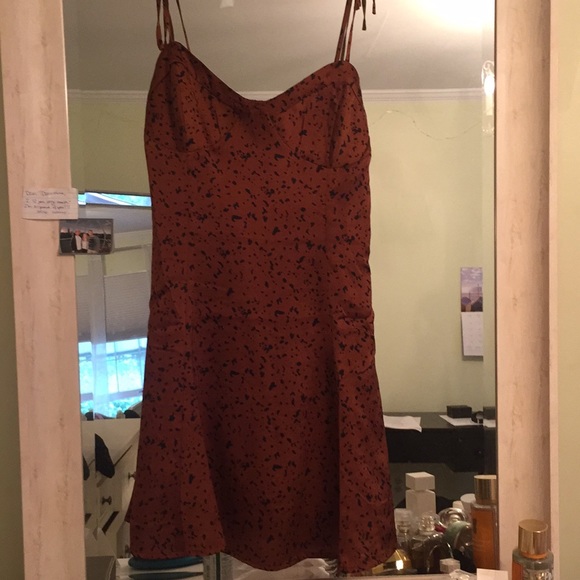 Lulus silk dress - Picture 1 of 3